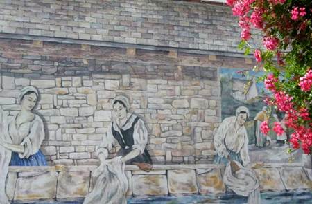 La Fresque des Lavandières à Locminé